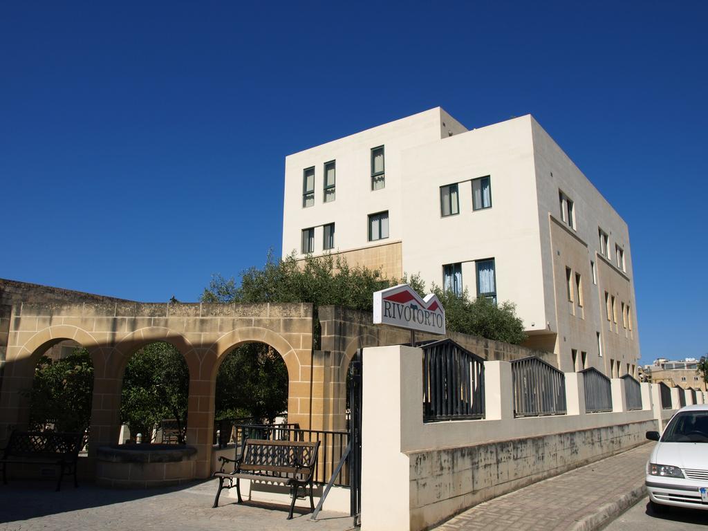 Rivotorto Retreat House Hotel Birkirkara Exterior foto
